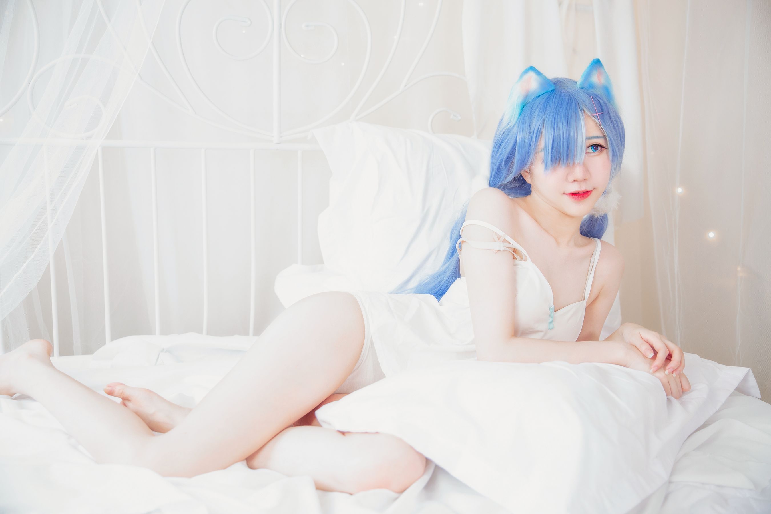 [网红COS] Sally Dorasnow - Rem White Kitty