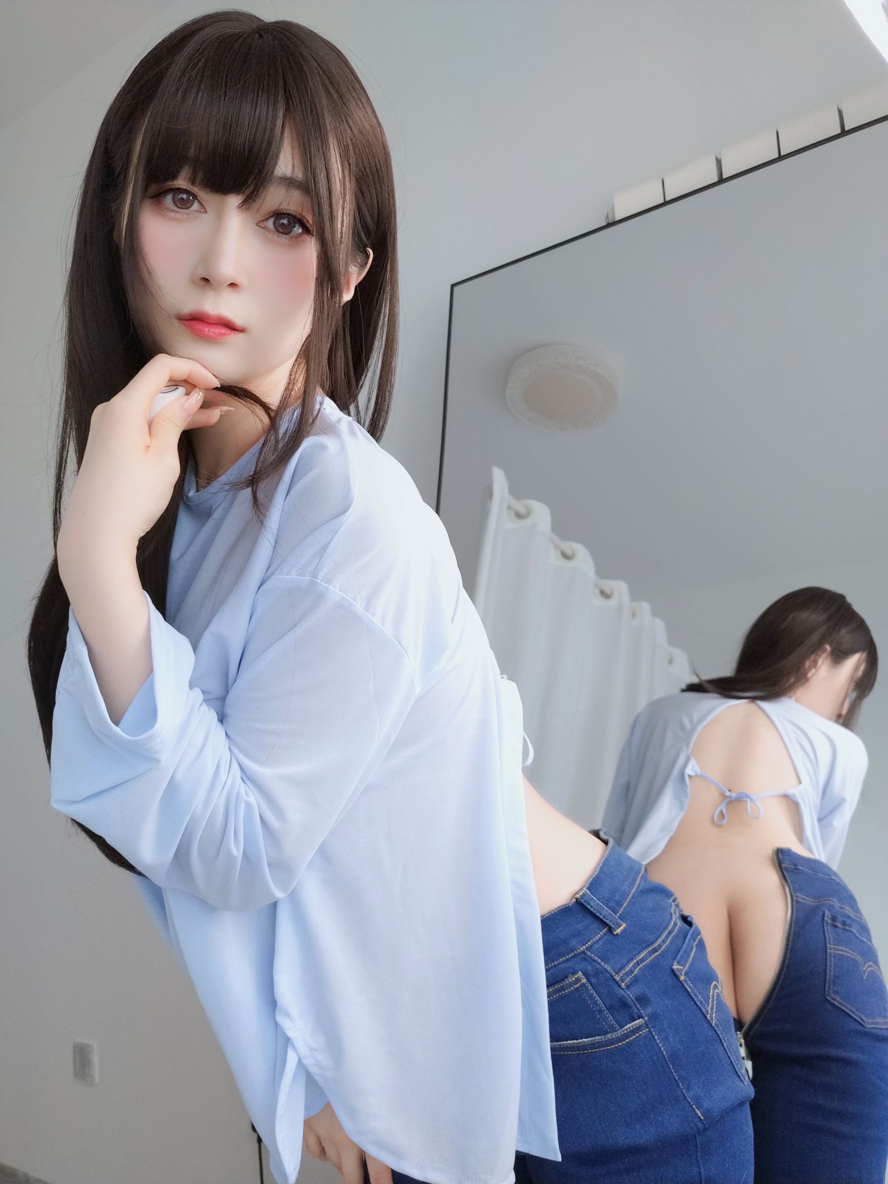 [网红COS] Coser小姐姐白银 - 妹は服を着てください