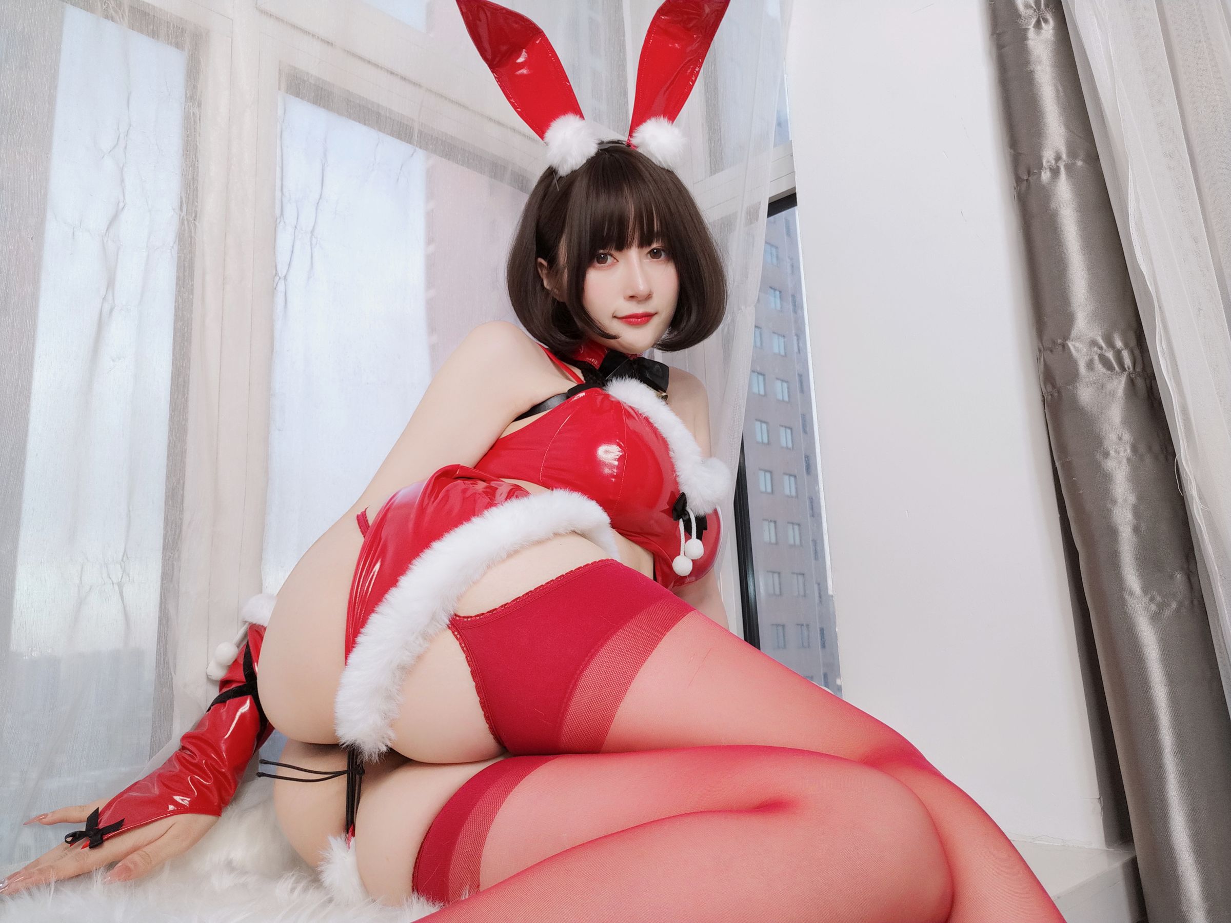 [福利COS] Coser小姐姐白银 - Christmas Bunny