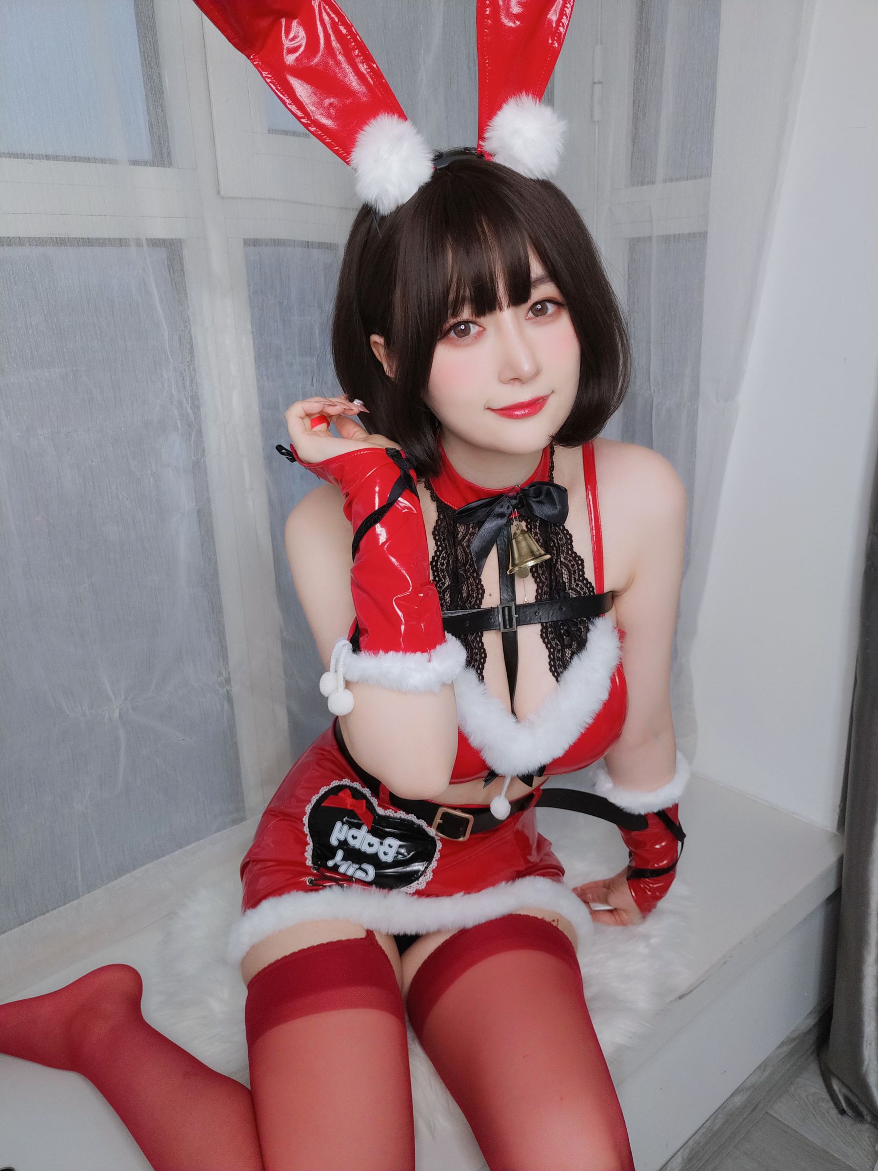 [福利COS] Coser小姐姐白银 - Christmas Bunny