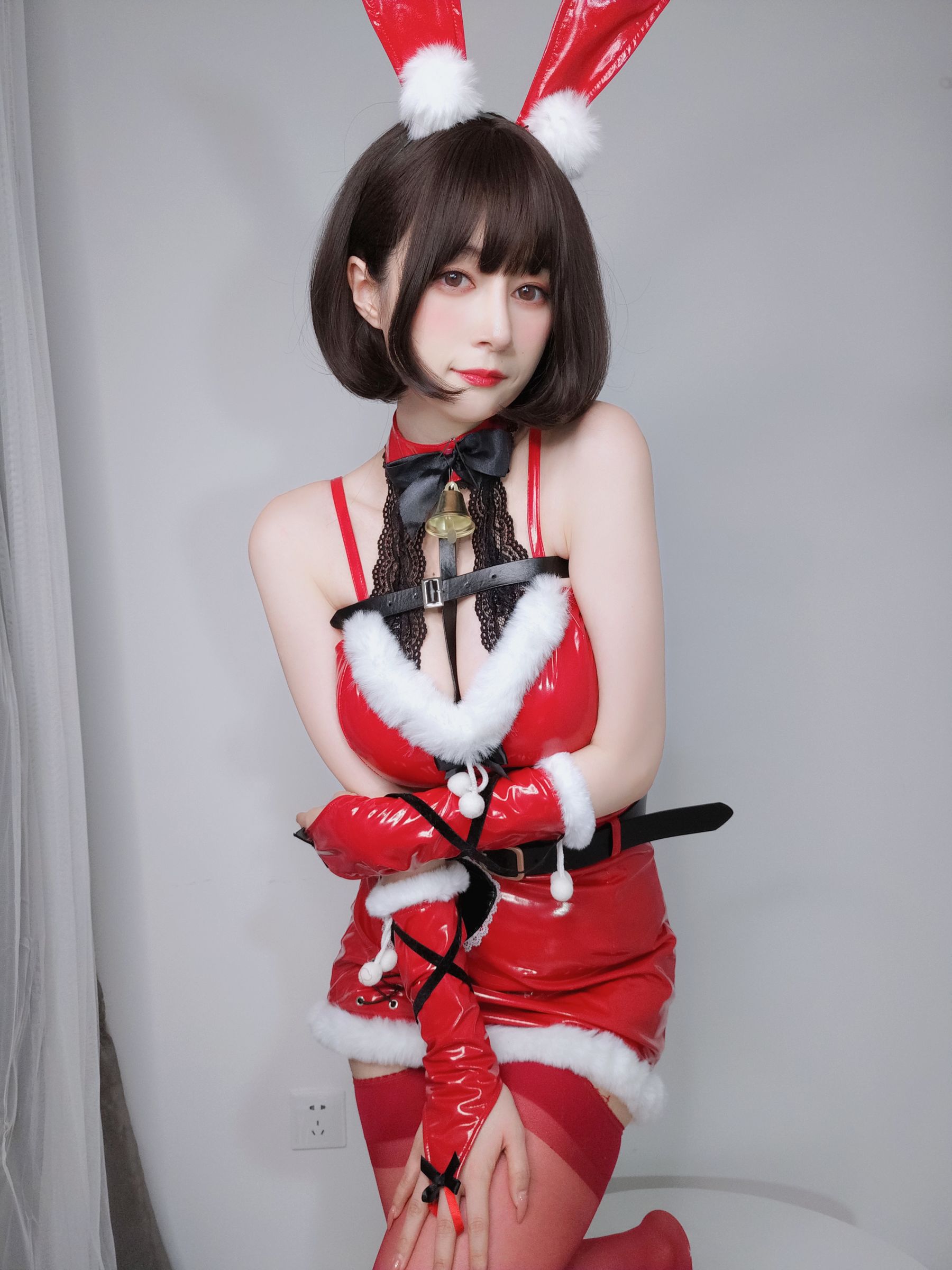 [福利COS] Coser小姐姐白银 - Christmas Bunny