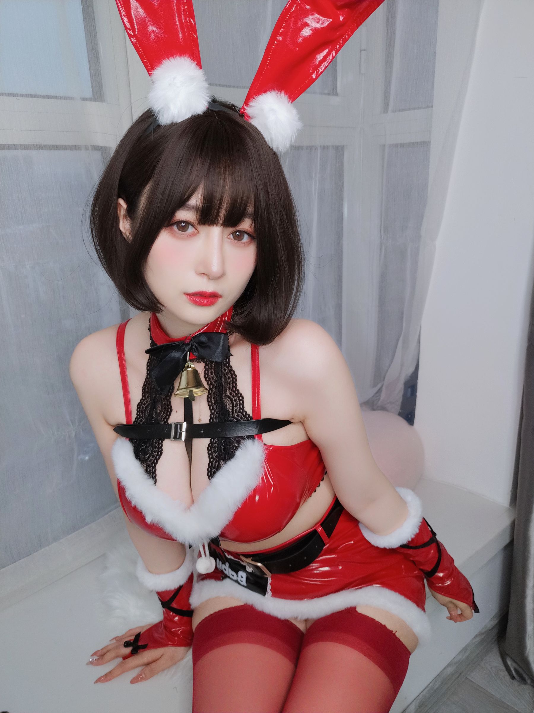 [福利COS] Coser小姐姐白银 - Christmas Bunny