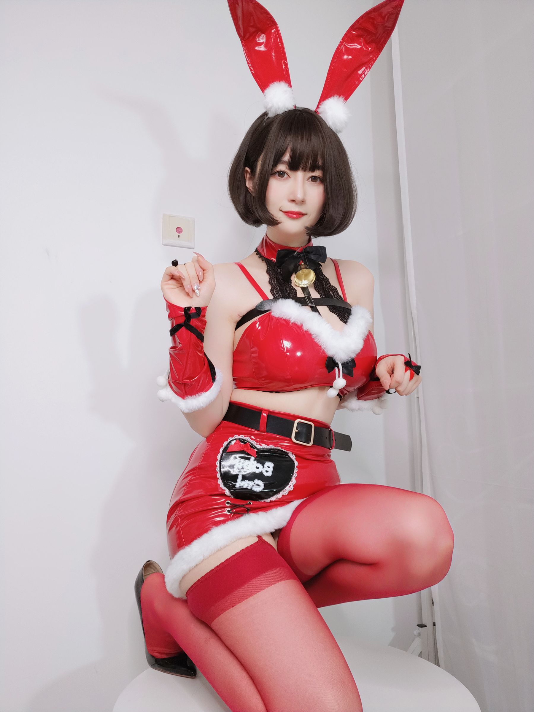 [福利COS] Coser小姐姐白银 - Christmas Bunny