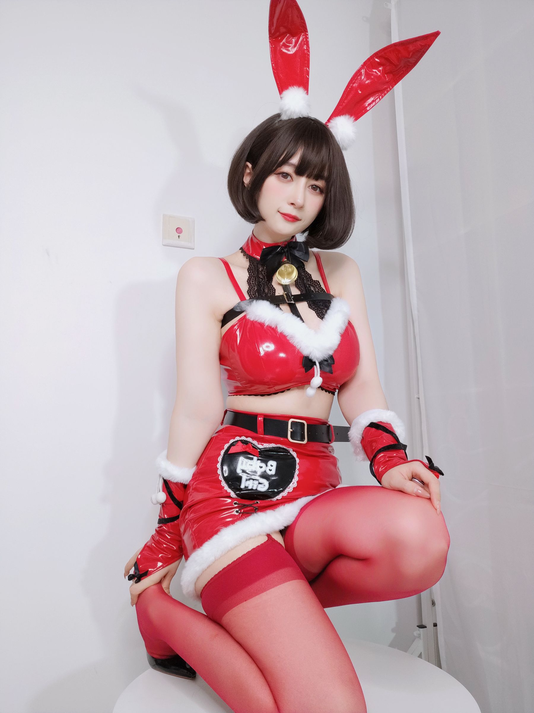 [福利COS] Coser小姐姐白银 - Christmas Bunny