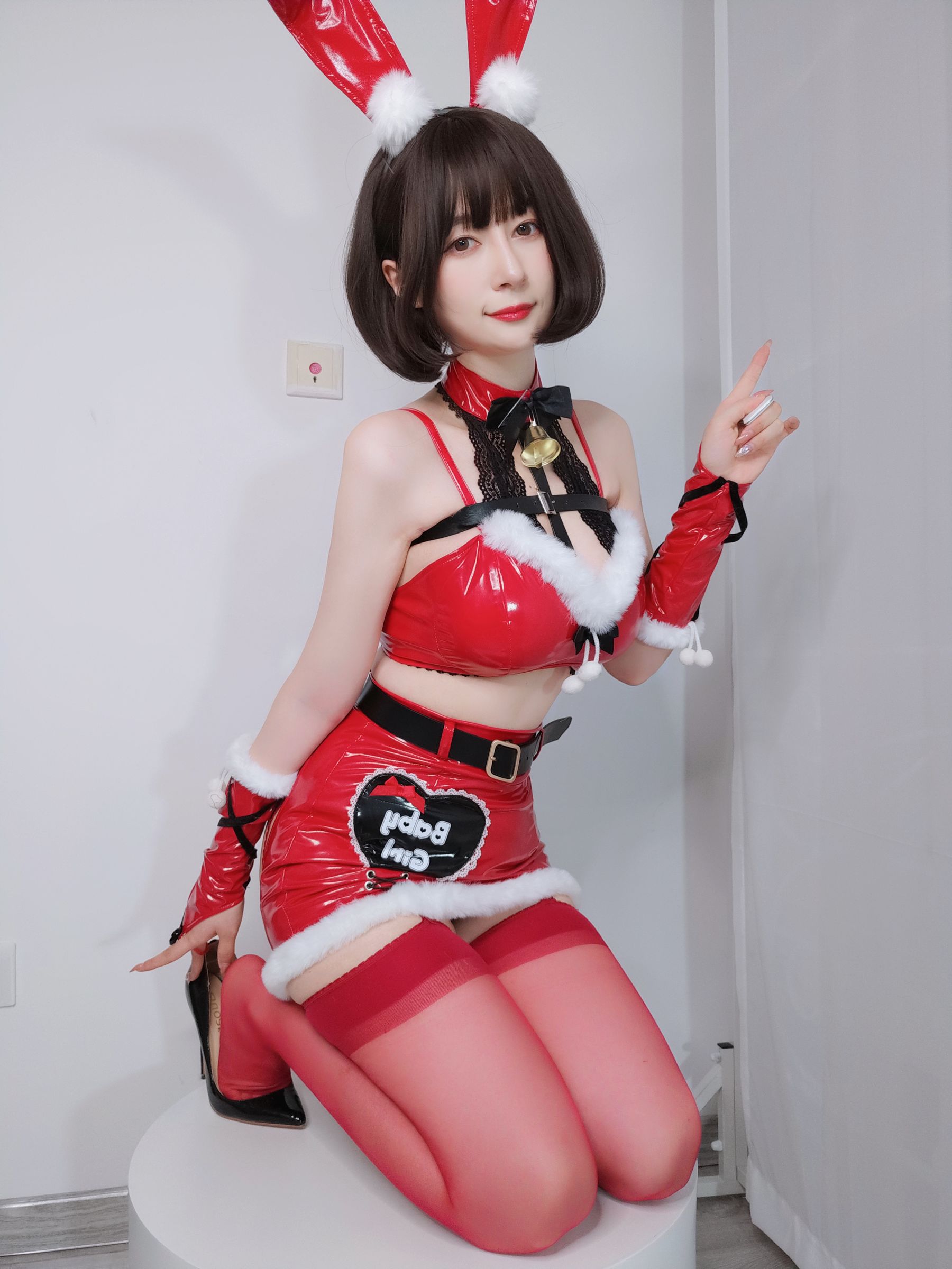 [福利COS] Coser小姐姐白银 - Christmas Bunny