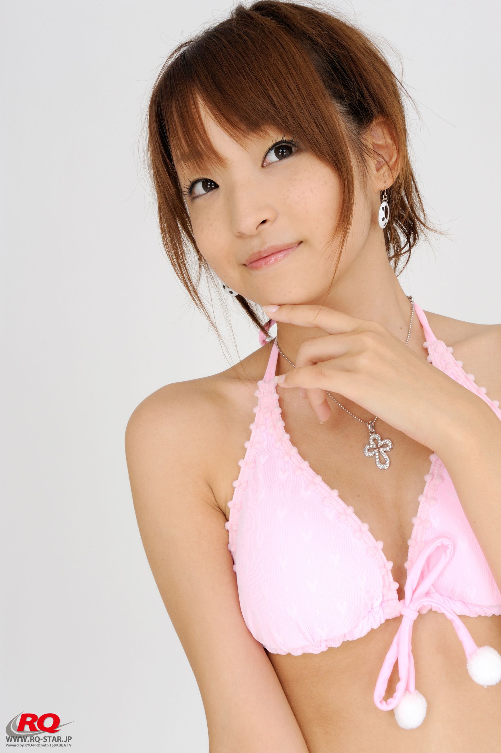 [RQ-STAR] NO.00075 Mio Aoki 青木未央 Swim Suits – White 写真集