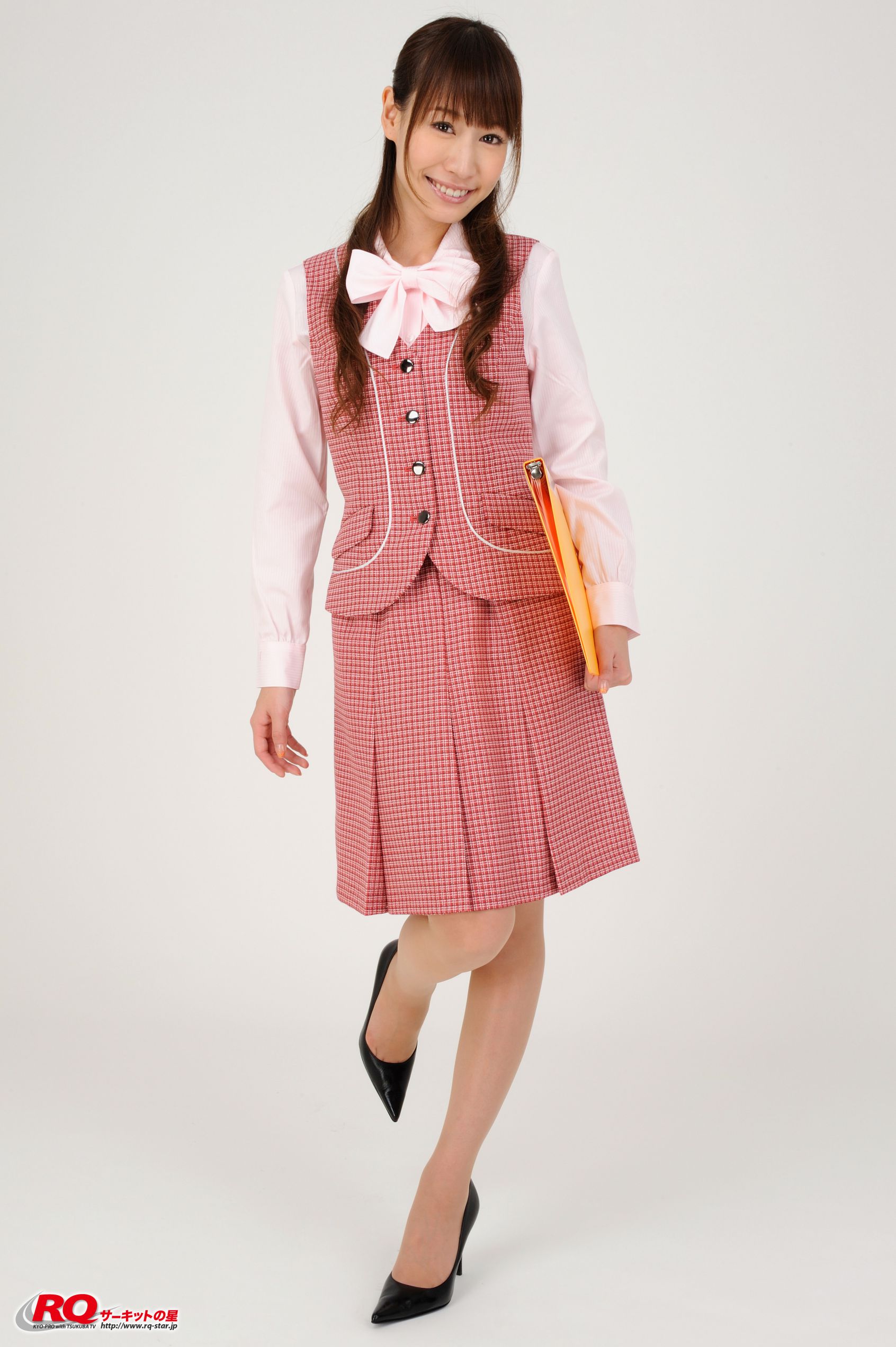 [RQ-STAR] NO.00104 山本里奈 Office Lady制服系列写真集