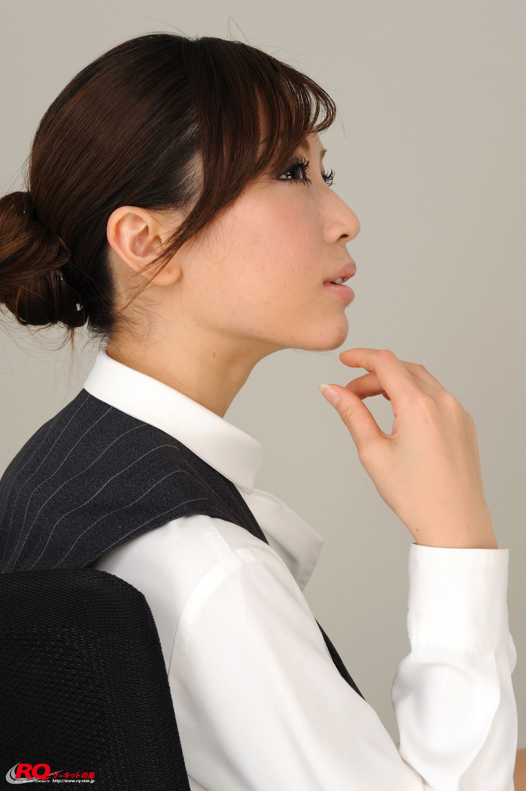 [RQ-STAR] NO.00117 Mayu Ohya 大矢真夕 Office Lady 写真集