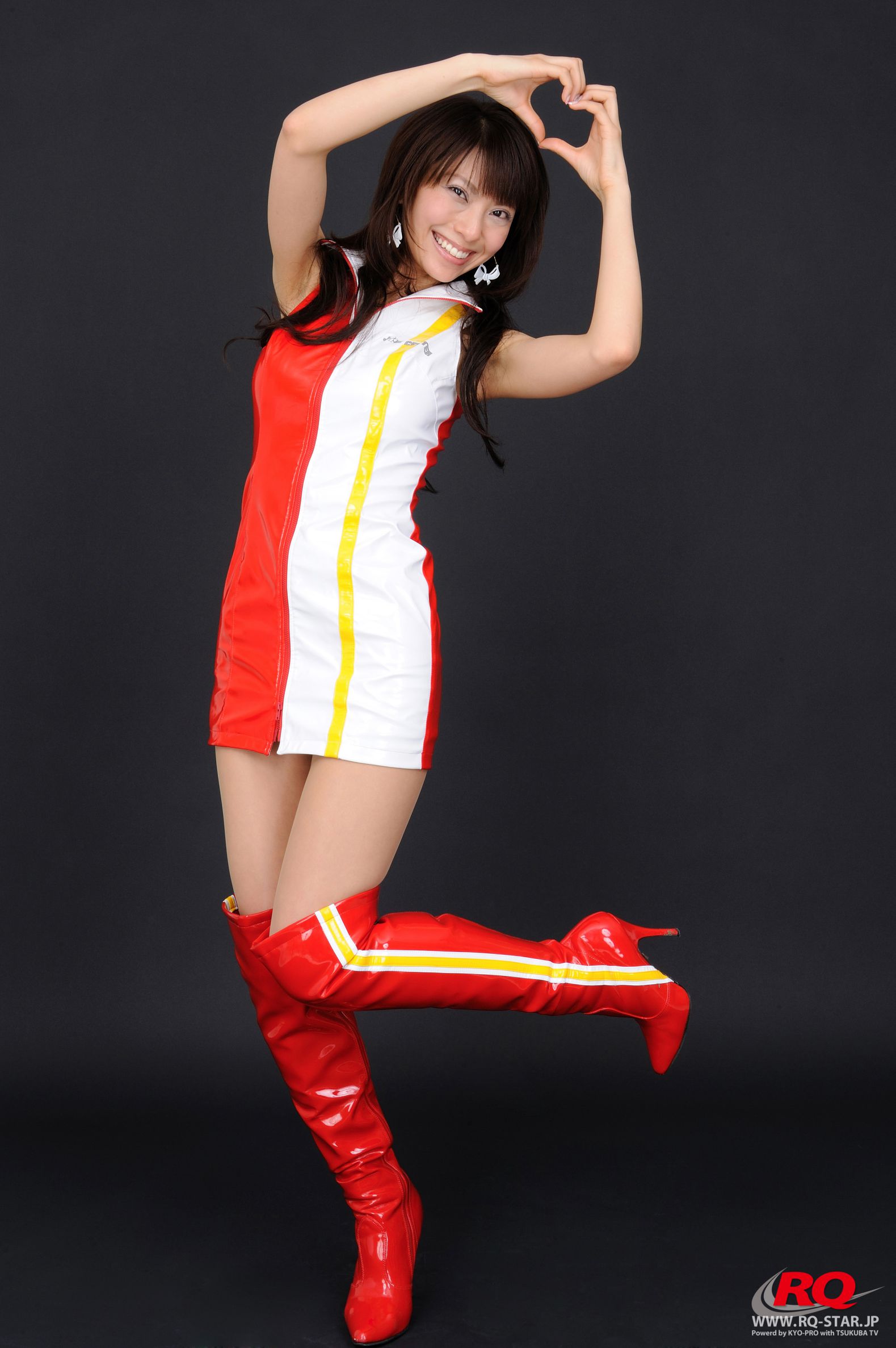 [RQ-STAR] NO.00013 Honoka Asada 浅田ほのか Race Queen – 2008 Jim Gainer 写真集 