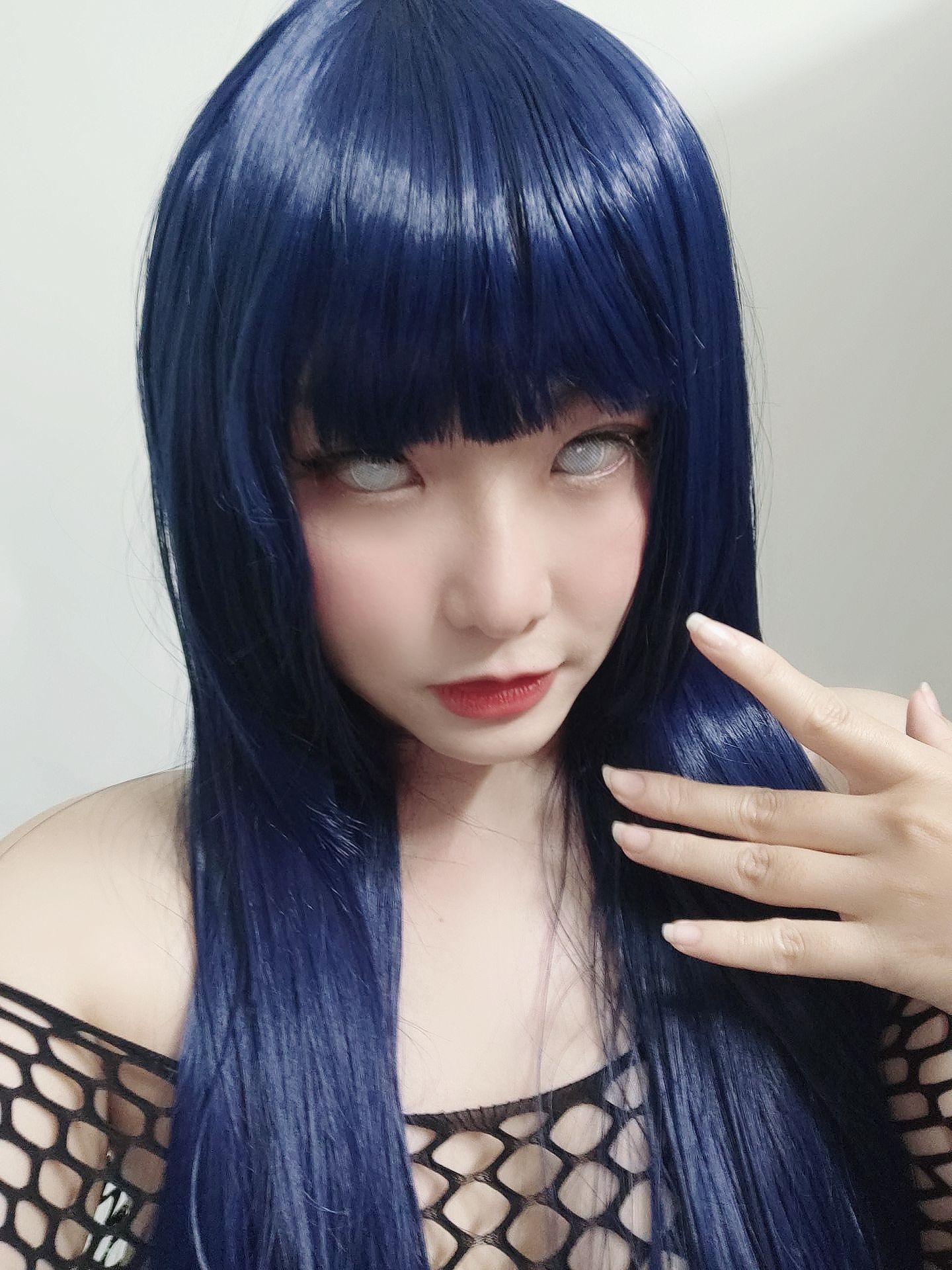 [福利COS] Sunnyvier - Hinata Poolside