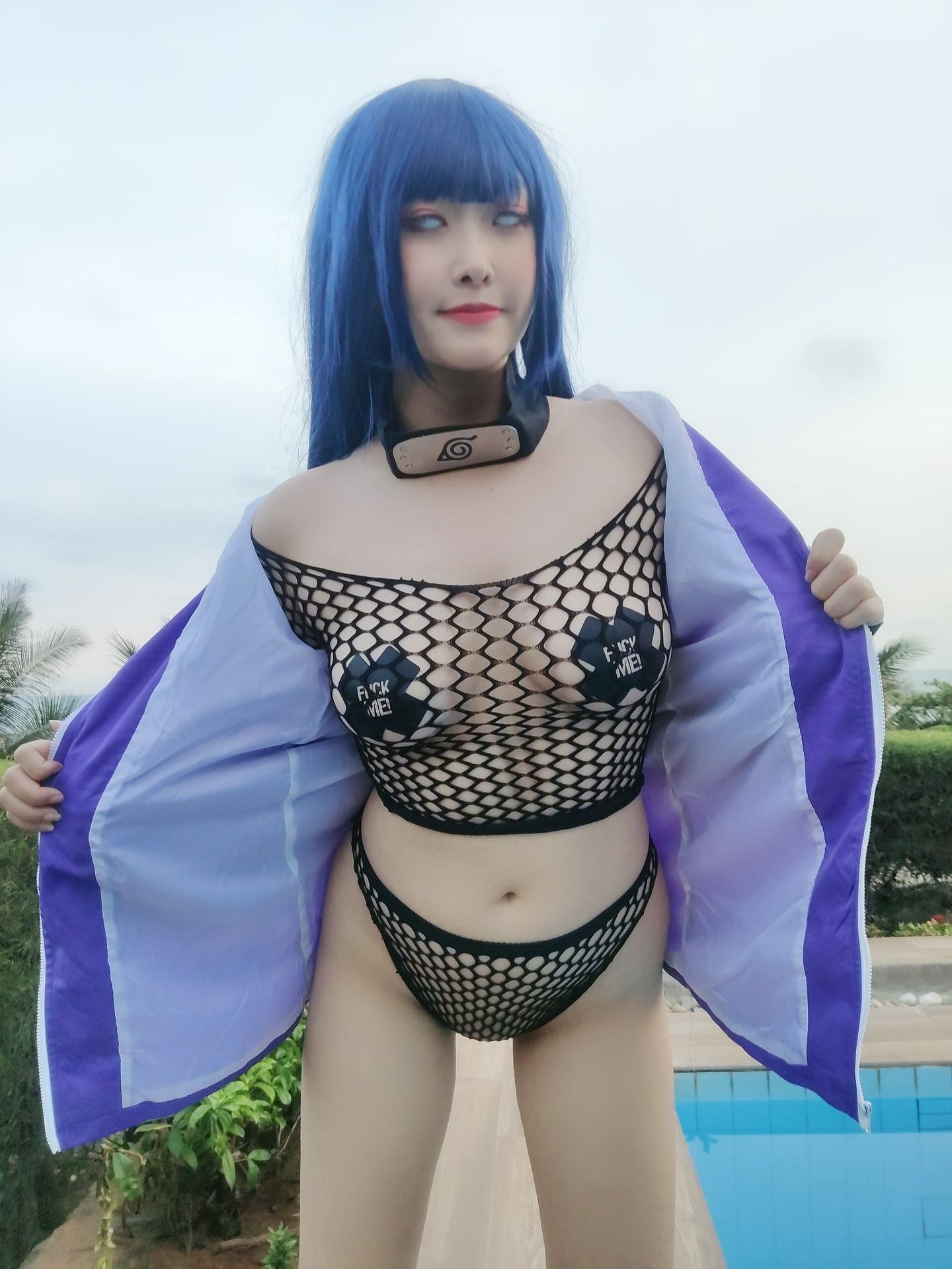 [福利COS] Sunnyvier - Hinata Poolside