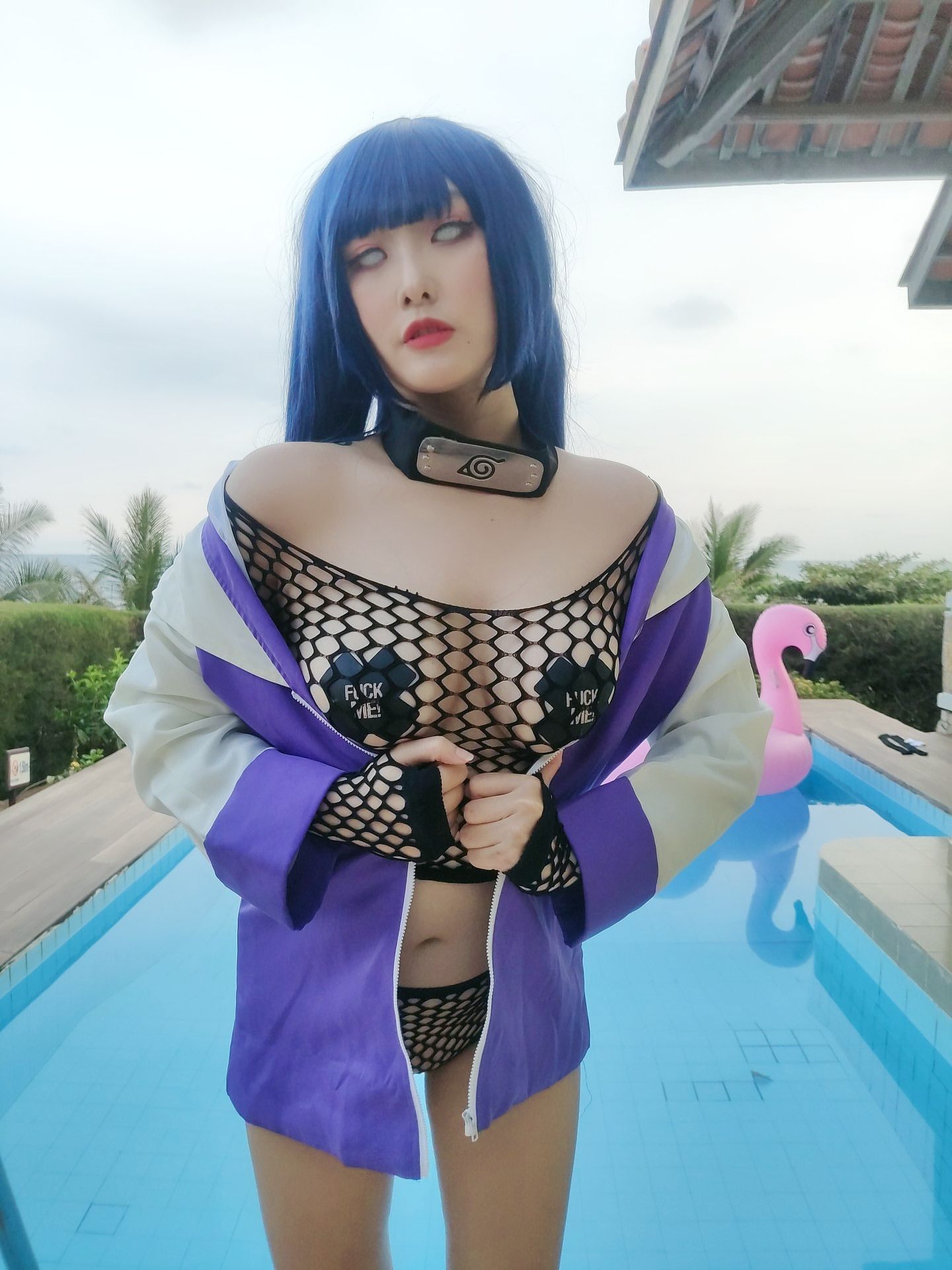 [福利COS] Sunnyvier - Hinata Poolside