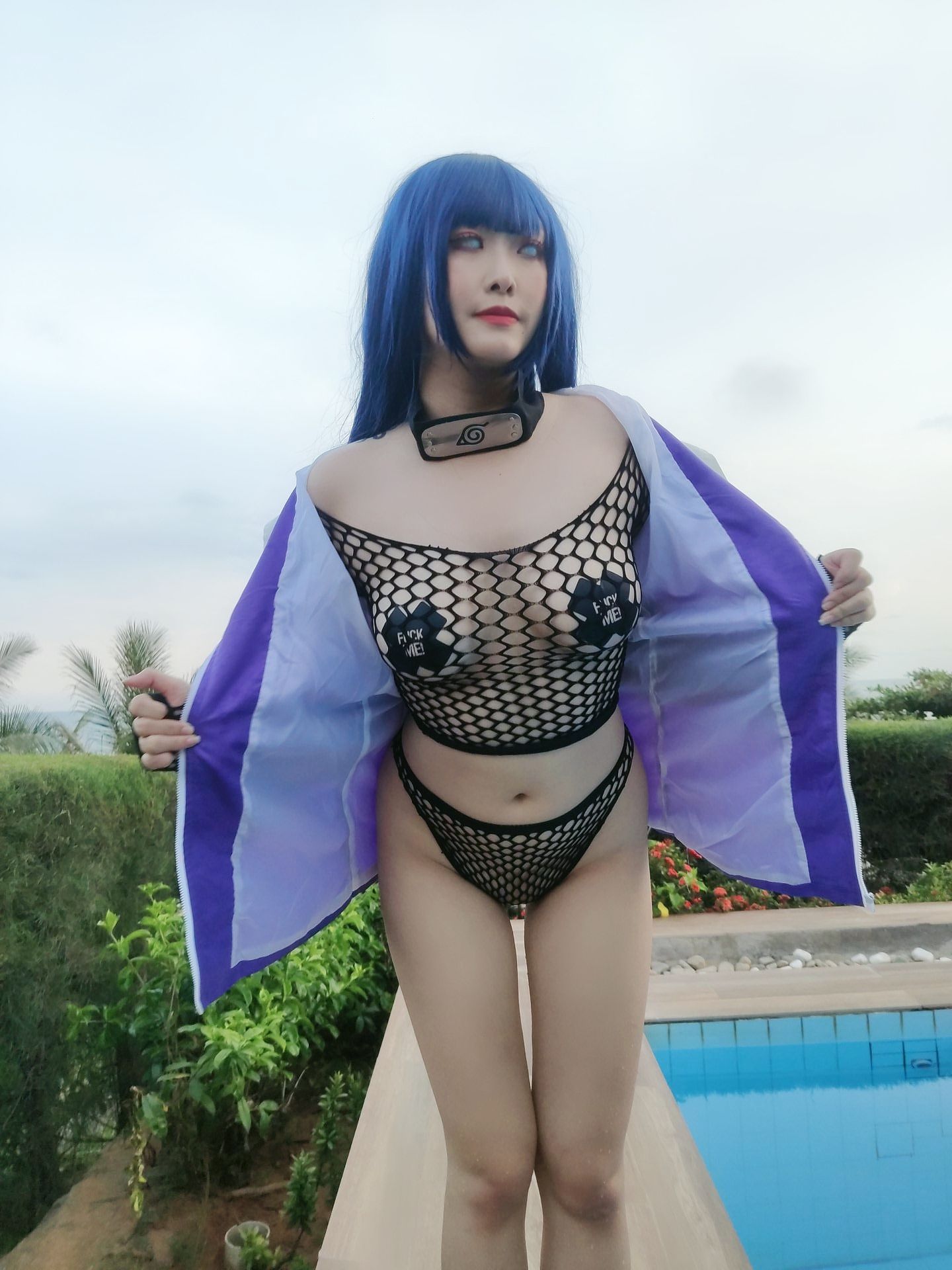 [福利COS] Sunnyvier - Hinata Poolside