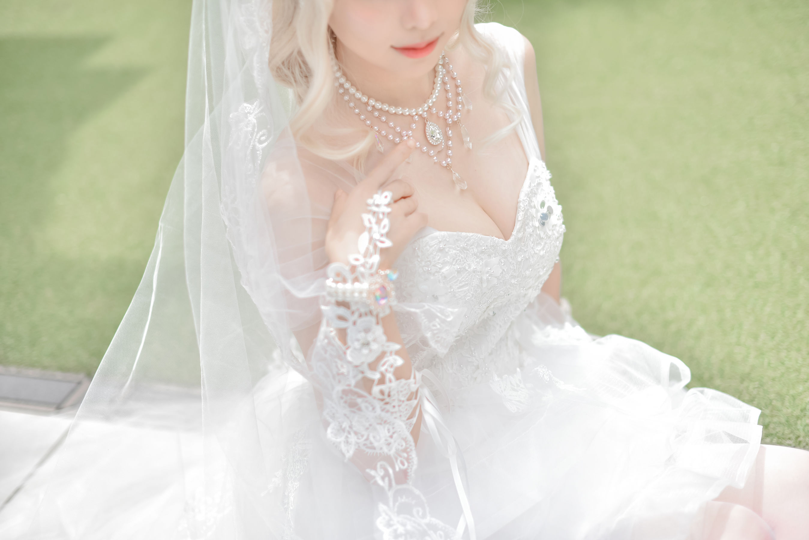 [福利COS] Ely_eee(ElyEE子) - Bride & Lingerie