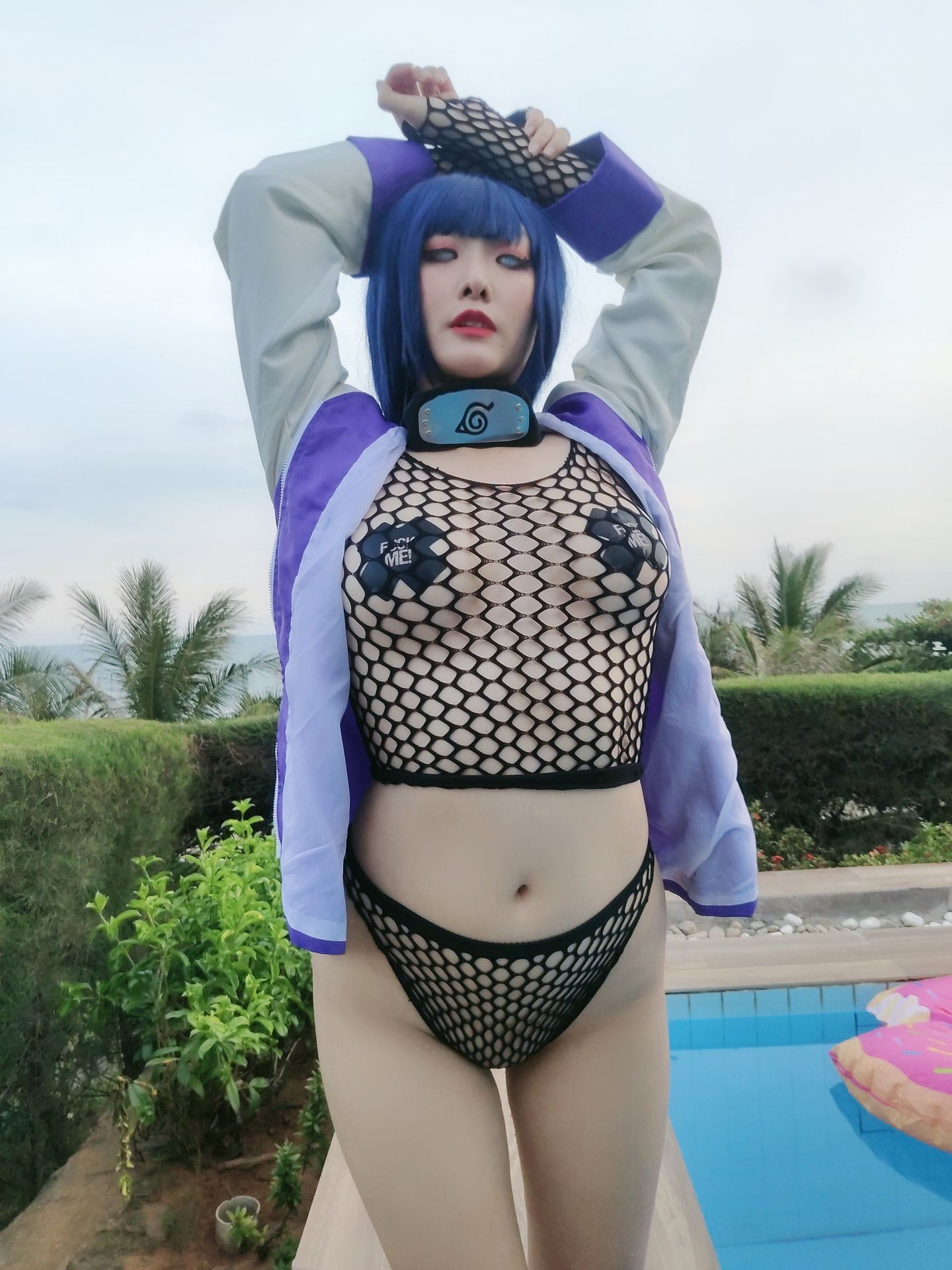 [福利COS] Sunnyvier - Hinata Poolside