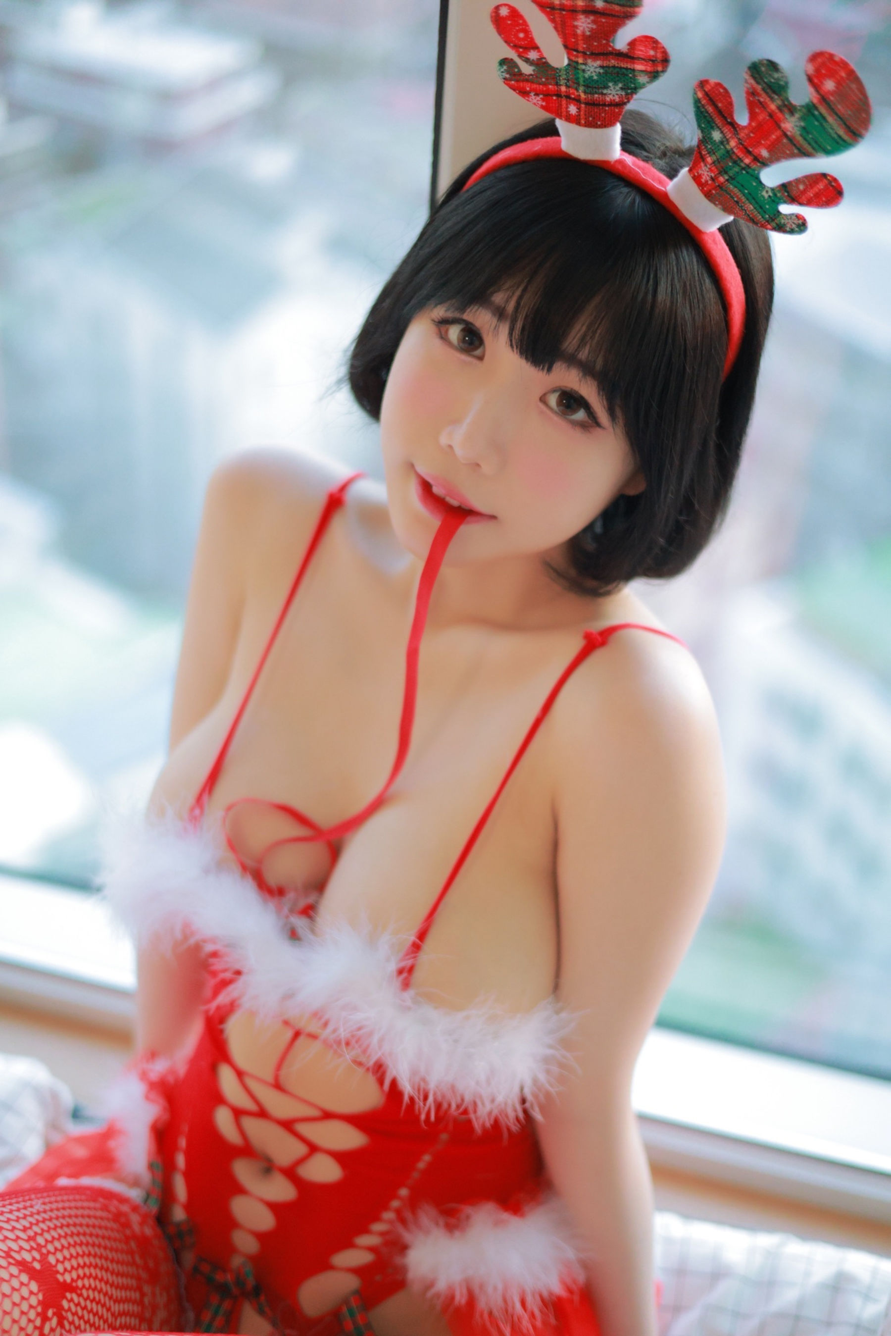[福利COS] 韩网可爱性感网红Addielyn - X'mas