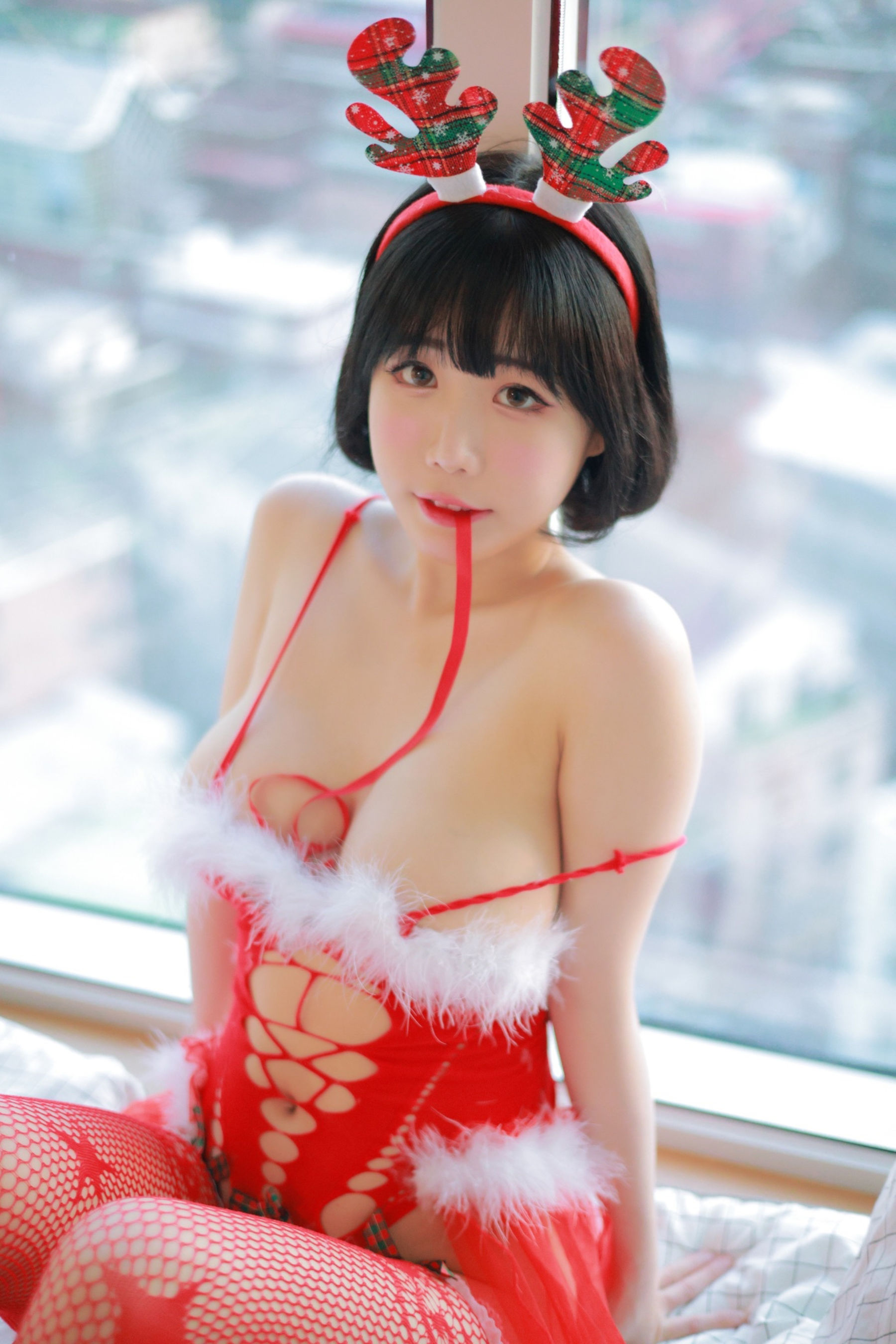 [福利COS] 韩网可爱性感网红Addielyn - X'mas