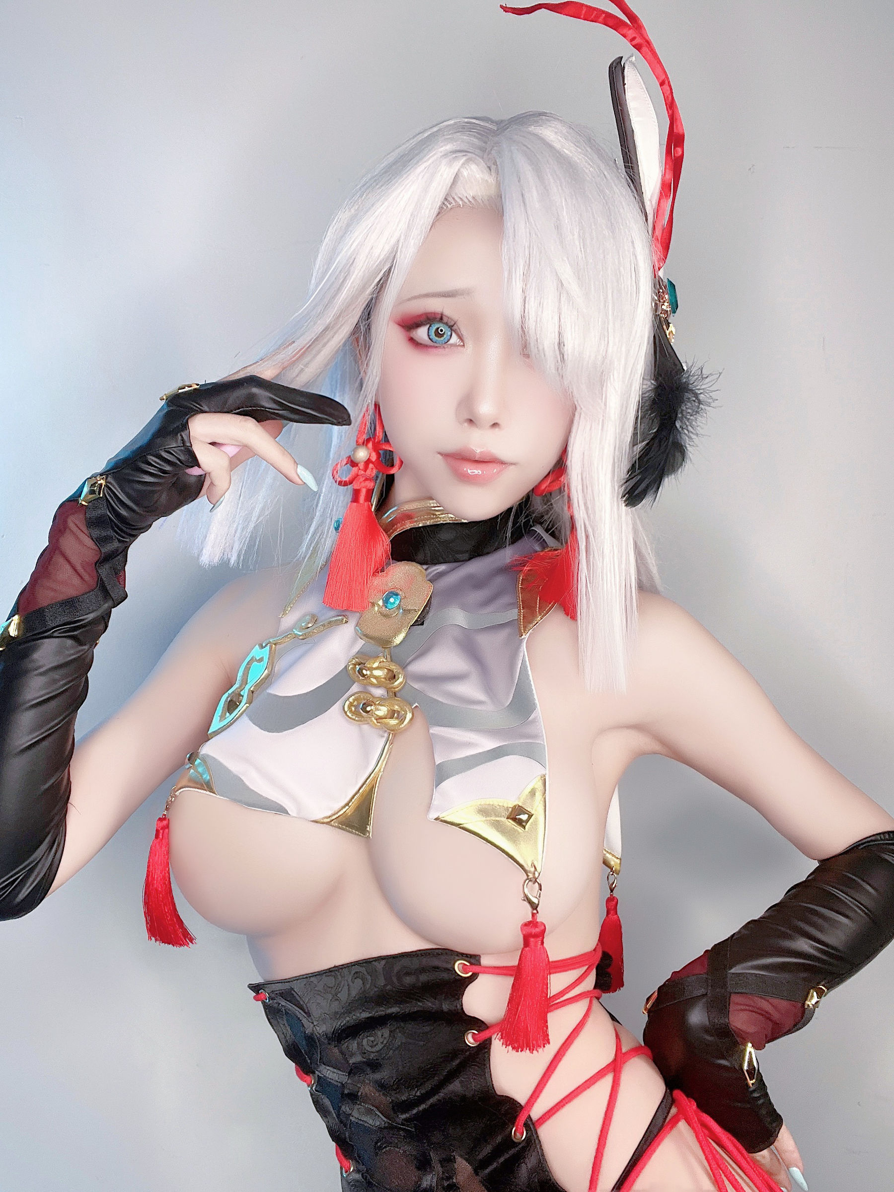 [福利COS] 动漫博主水淼aqua - 原神 申鹤