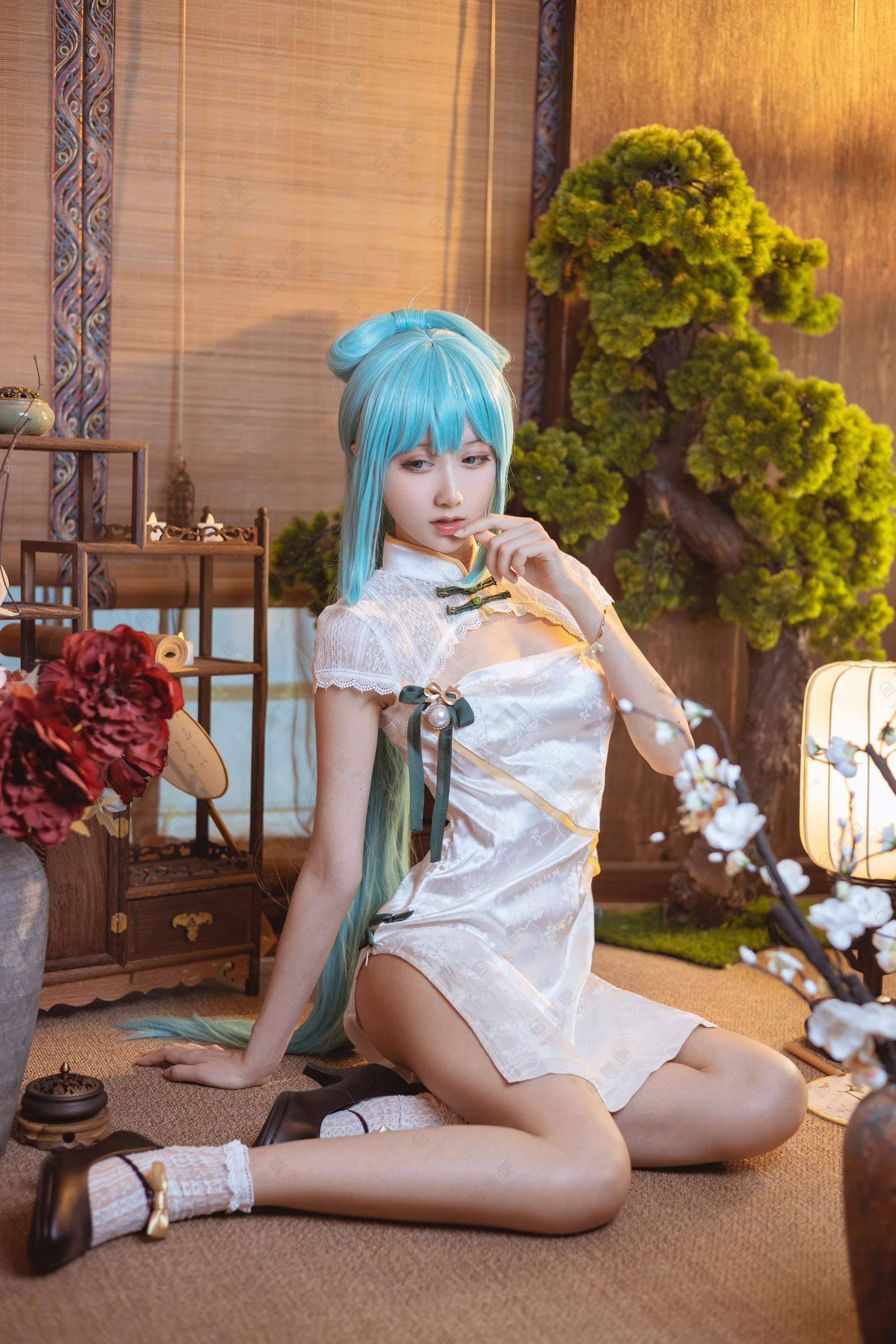 [福利COS] 萌系小姐姐木绵绵OwO - 初音韶华