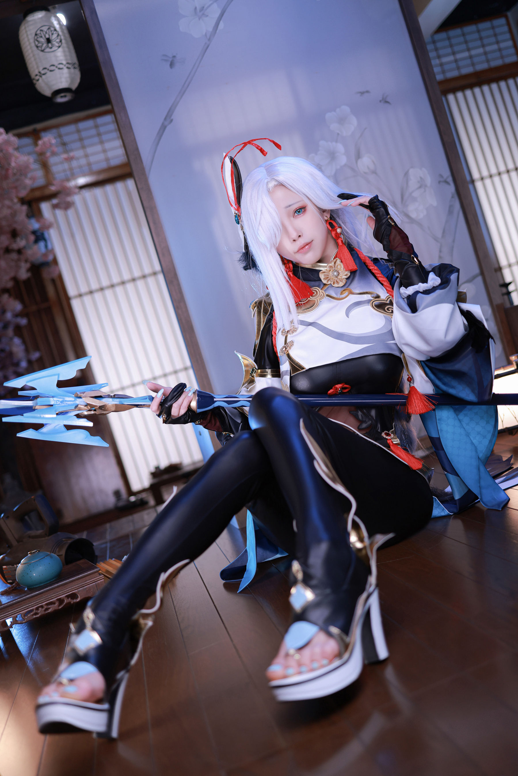 [福利COS] 动漫博主水淼aqua - 原神 申鹤