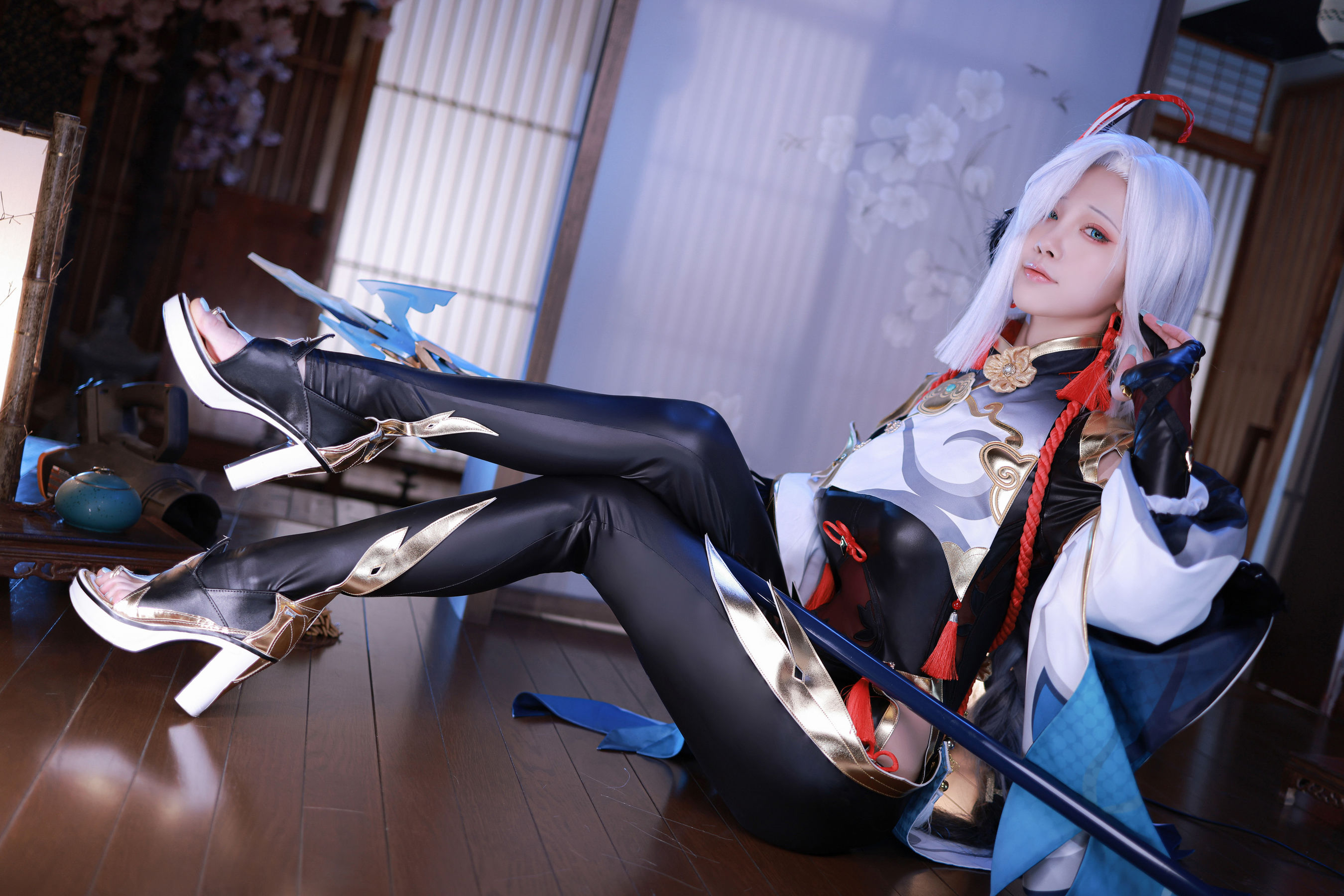 [福利COS] 动漫博主水淼aqua - 原神 申鹤